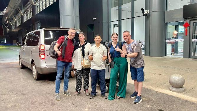 Siem Reap to Phnom Penh Taxi Private Transfers