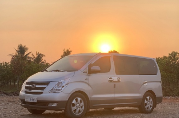 12 seats Minivan 
