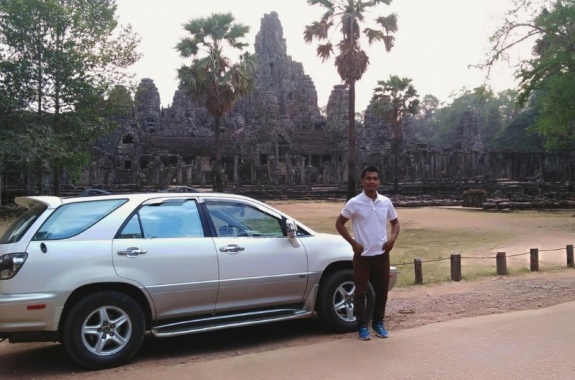 Mr.Phart-Bayon Temple