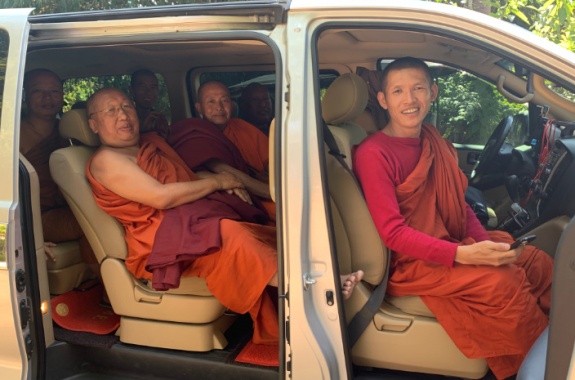Transport, Minivan-Preah Vihear & Koh Ker temple