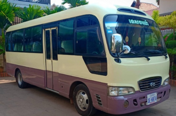 Transportation by Minibus-Small Tour