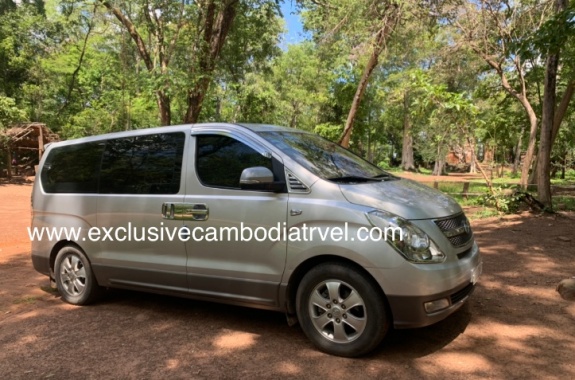 12 seats minivan