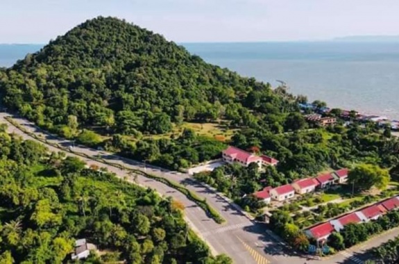 Kep hill views